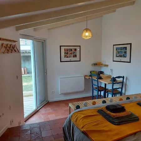 Chez Agatha Couette-café 3*